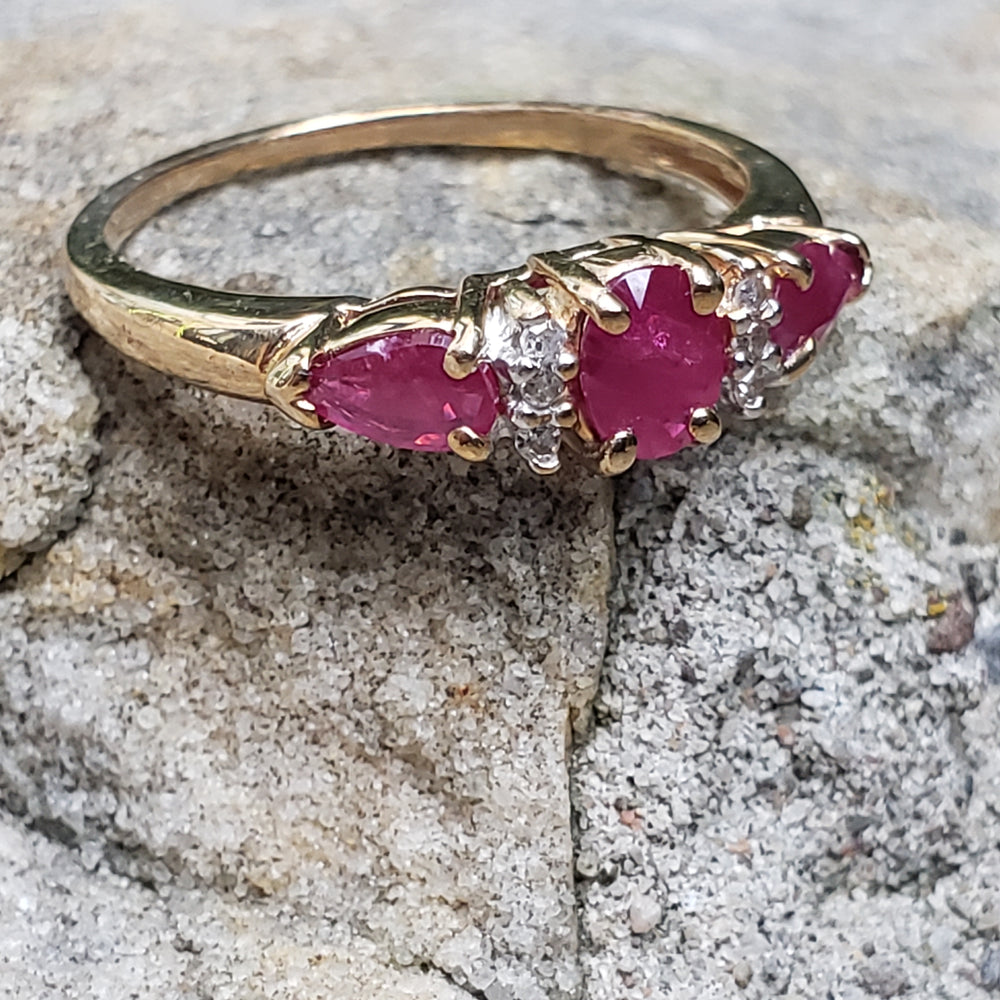 Ruby Ring / Ruby Three Stone Past Present and Future Engagement Ring / July Birthstone Ring / Natural Ruby Ring
