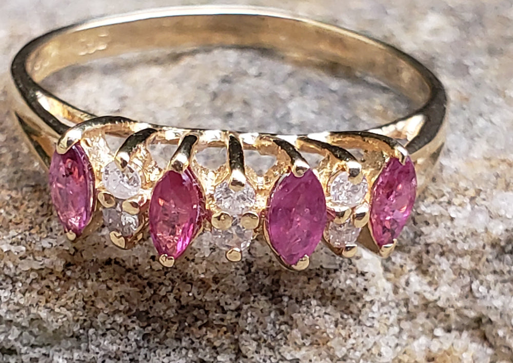 Vintage Natural Ruby and Diamond Ring / July Birthstone / Ruby Band