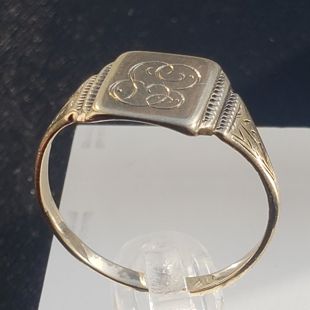 Art Deco Engraved Signet Ring / "EP" Initials Signet Ring / Gold Signet Ring with Engraving