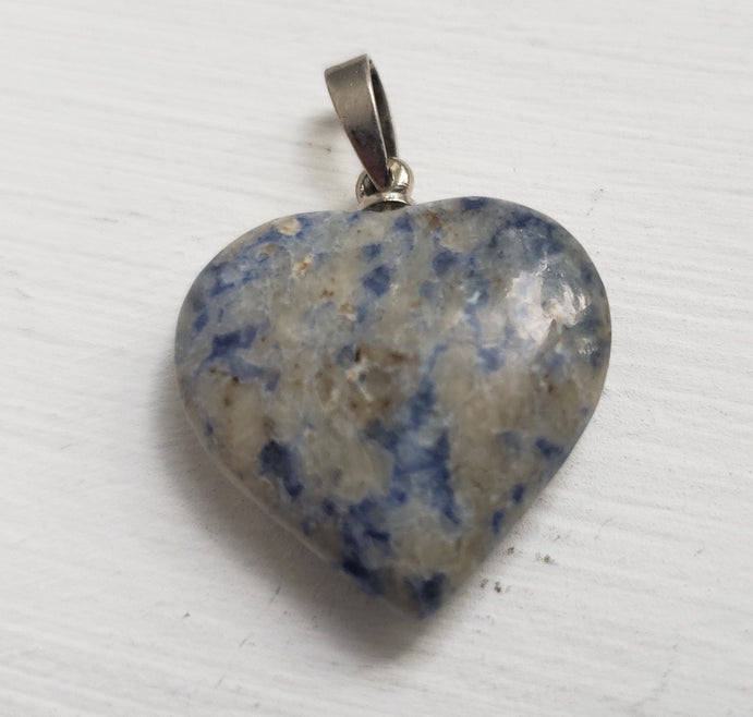 Group of Gemstone Hearts and Silver Tone Chain / Quartz, Sodalite and Jasper Gemstone Heart with Silver Tone Chain