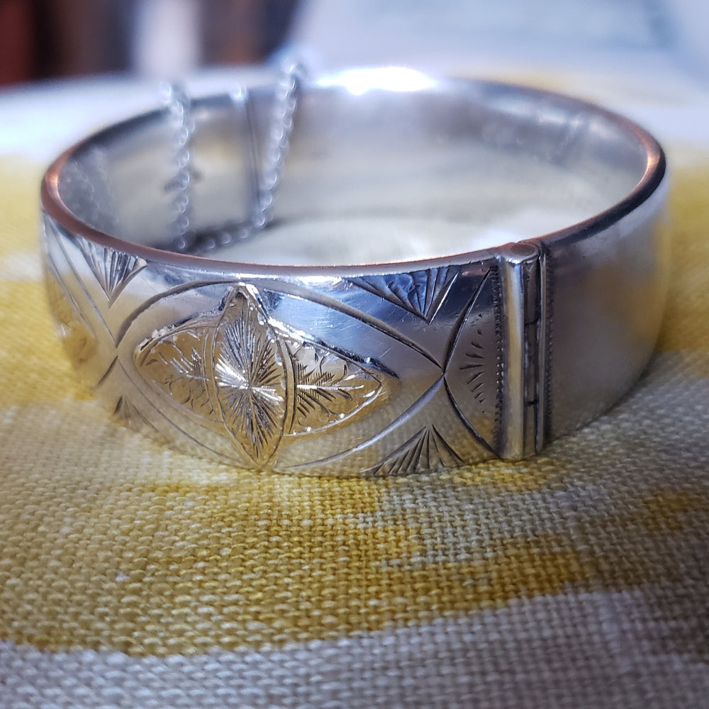 Heavy Silver and Gold Cuff Bracelet / English Hallmarked 60s Hand Engraved Hinged Wide Bangle Bracelet