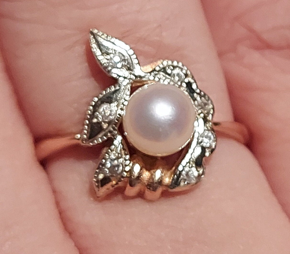 Pearl and Diamond Ring / Ukrainian Hallmarked Pearl Ring / June Birthstone / Pearl and Diamonds / Rose Gold and Pearl Ring