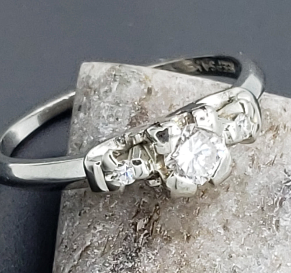 Vintage Mid-Century Diamond Engagement Ring / Three Stone Diamond Ring / Deco Diamond Engagement Ring