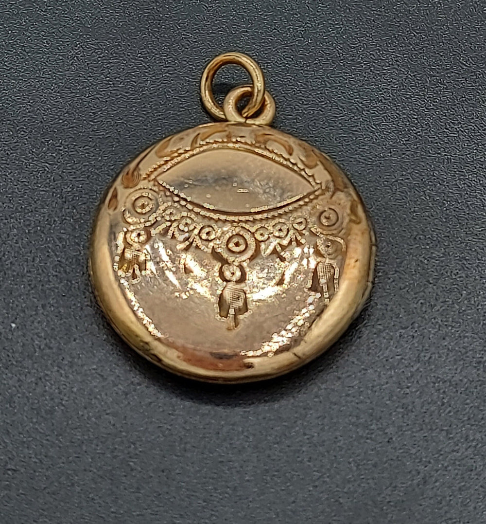 Gold Filled Locket / Round Gold Filled Engraved Locket / Edwardian Antique Locket