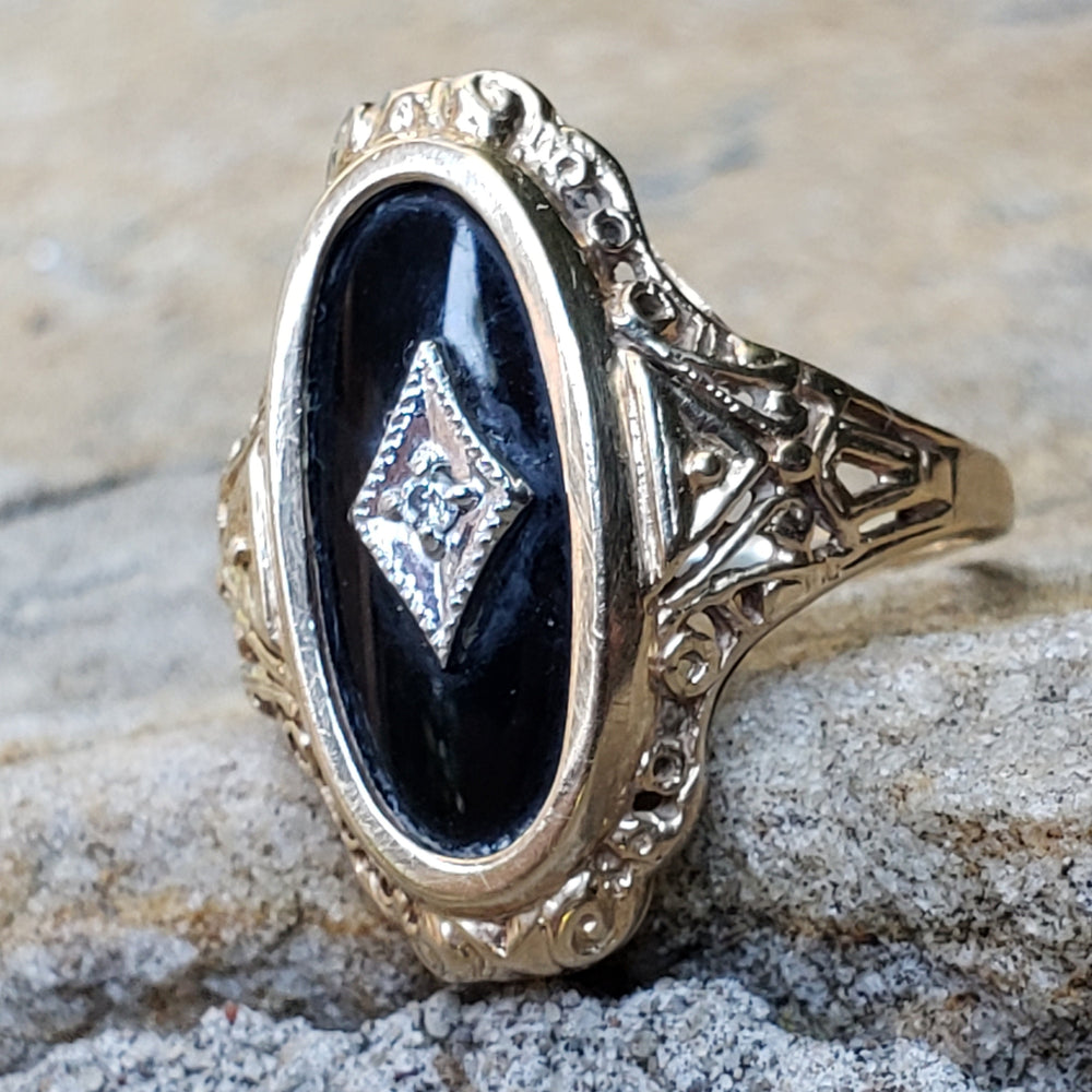 Onyx Filigree Ring Antique Onyx Ring Onyx and Diamond Filigree Ring Art Deco Ring